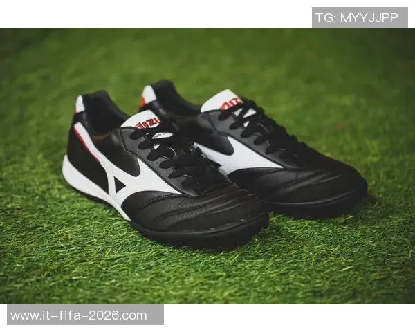 探索日产美津浓足球鞋的卓越性能与时尚设计助力球场表现